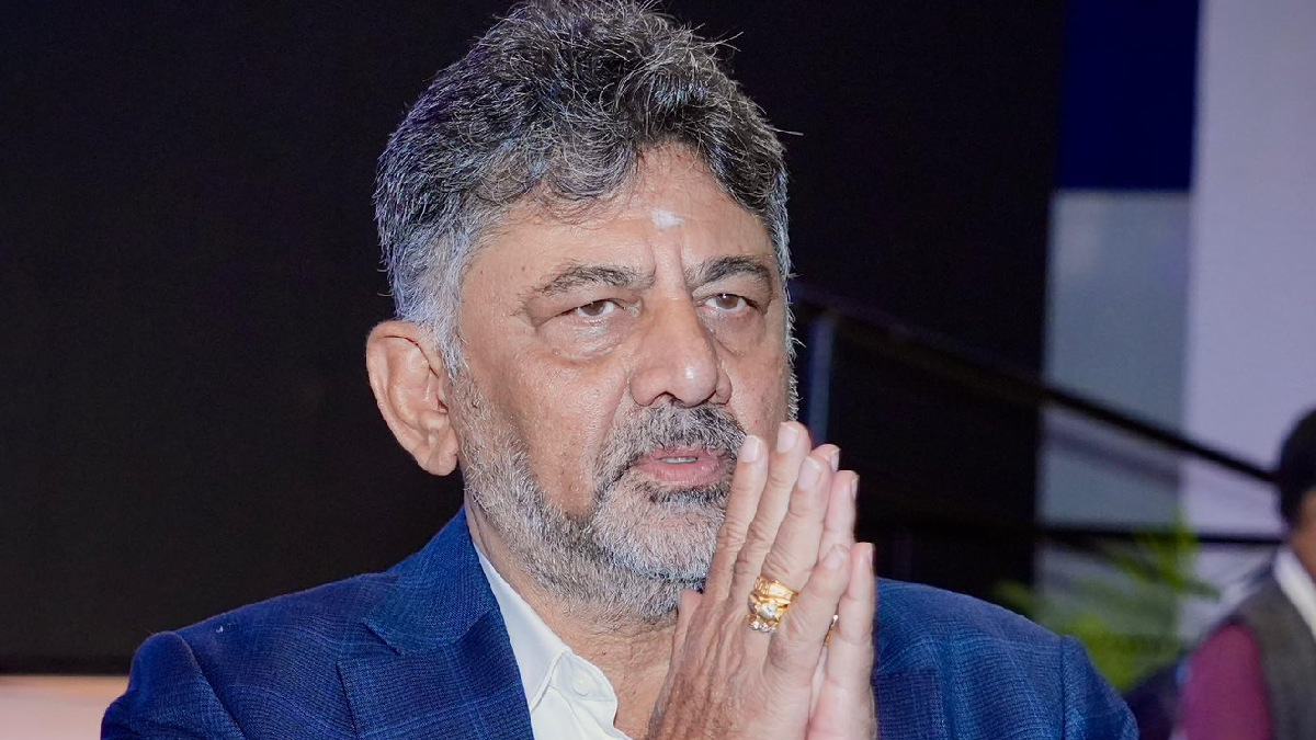 ಇದ್ದಕಿದ್ದಂತೆ ಪರಪ್ಪನ ಅಗ್ರಹಾರ ಜೈಲಿಗೆ ಡಿಕೆಶಿ ಭೇಟಿ ಕೊಟ್ಟಿದ್ದೇಕೆ? ಇಲ್ಲಿದೆ ಅಸಲಿ ಕಾರಣ