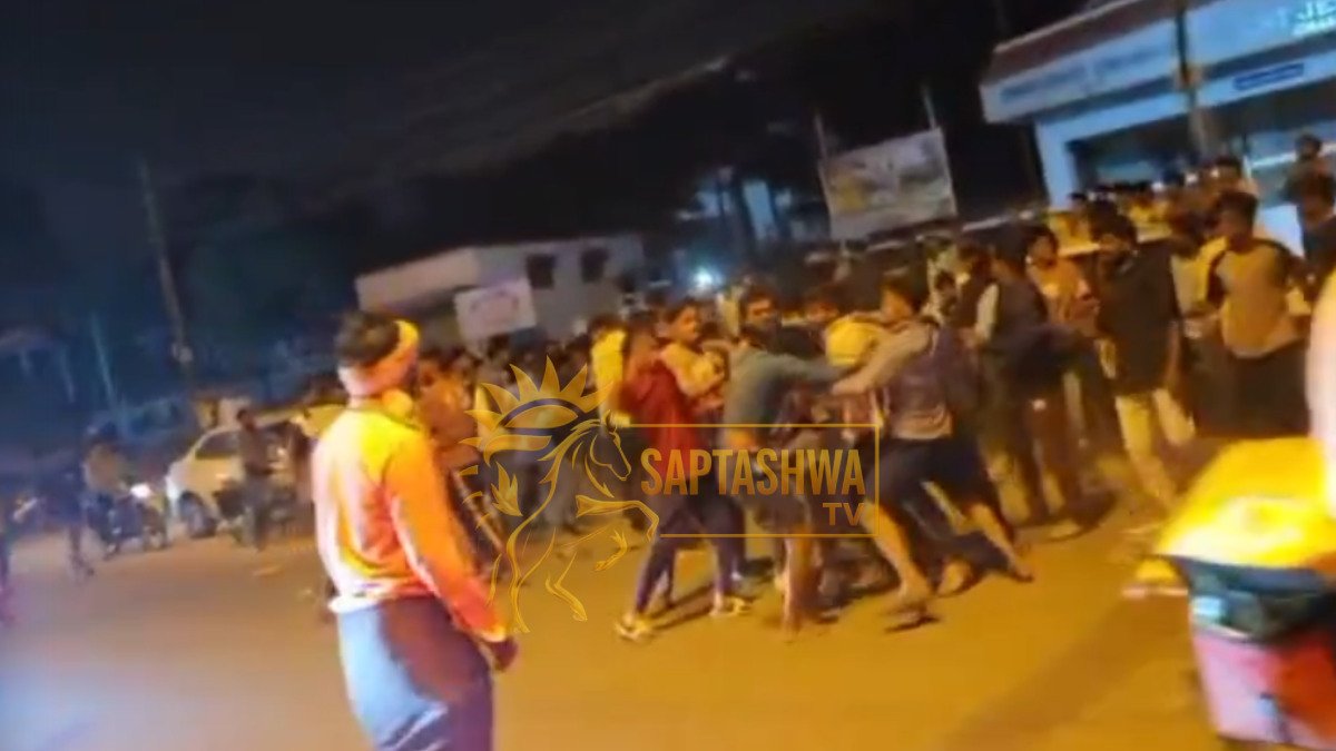 Viral Video: Student Attacked Over Cricket Betting Outside DYSP Office in Challakere