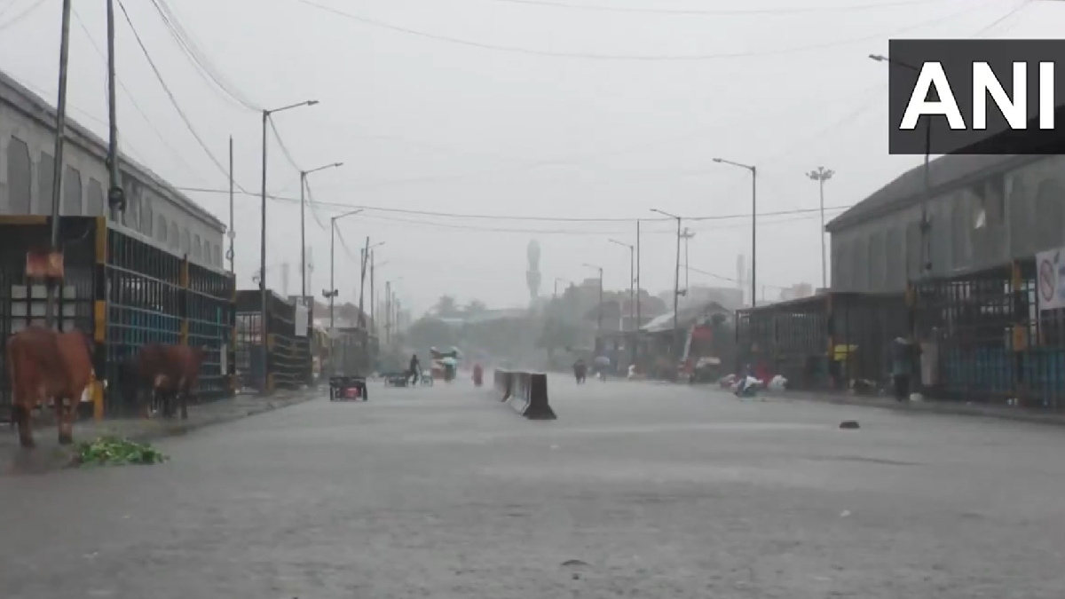 Cyclone Ditwah Alert: Chennai Schools, Colleges Shut Amid Heavy Rain Warning