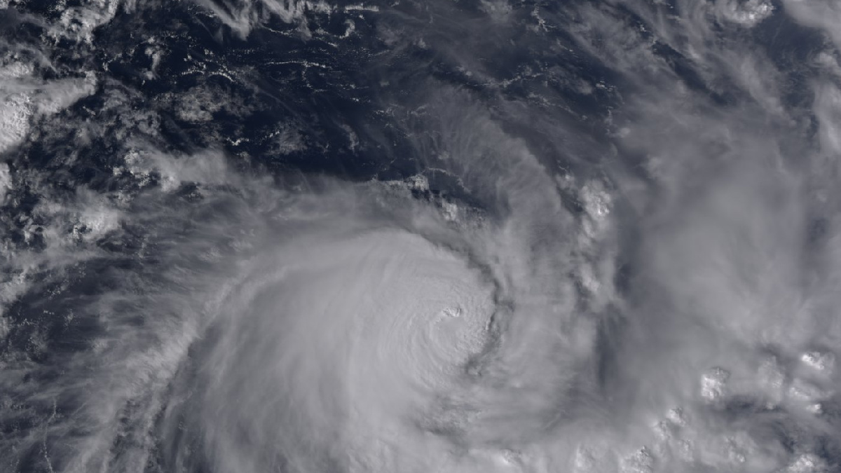 Cyclone Bakung Triggers Cold Wave in Karnataka: Temperatures Plummet as Winter Chills Deepen