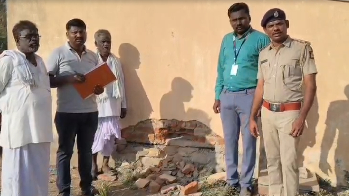 ಎಸ್ ಬಿಐ ಬ್ಯಾಂಕ್ ಹಿಂಬಾಗದ ಗೋಡೆ ಒಡೆದು ದರೋಡೆಗೆ ಯತ್ನ - ಶಬ್ದ ಆಗುತ್ತಲೇ ಖದೀಮರು ಪರಾರಿ