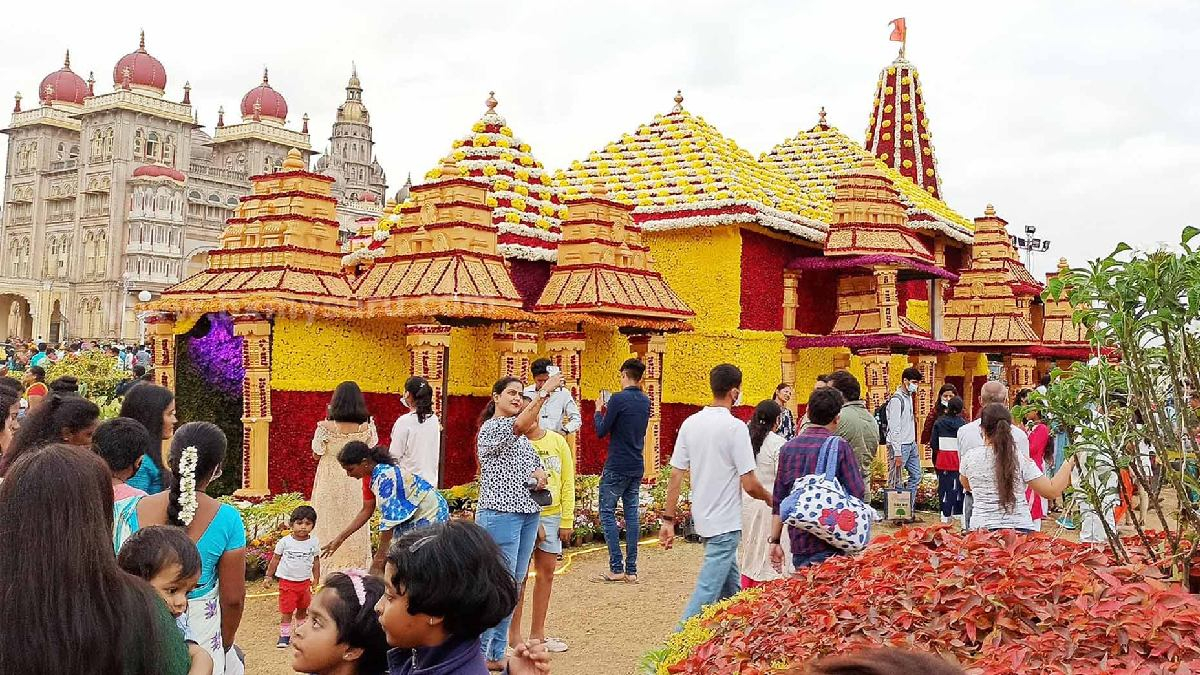 ಮೈಸೂರು ವಿಂಟರ್ ಫೆಸ್ಟಿವಲ್ 2026 – ಅರಮನೆ ಹೂವಿನ ಪ್ರದರ್ಶನದ ಅದ್ದೂರಿ ಆರಂಭ