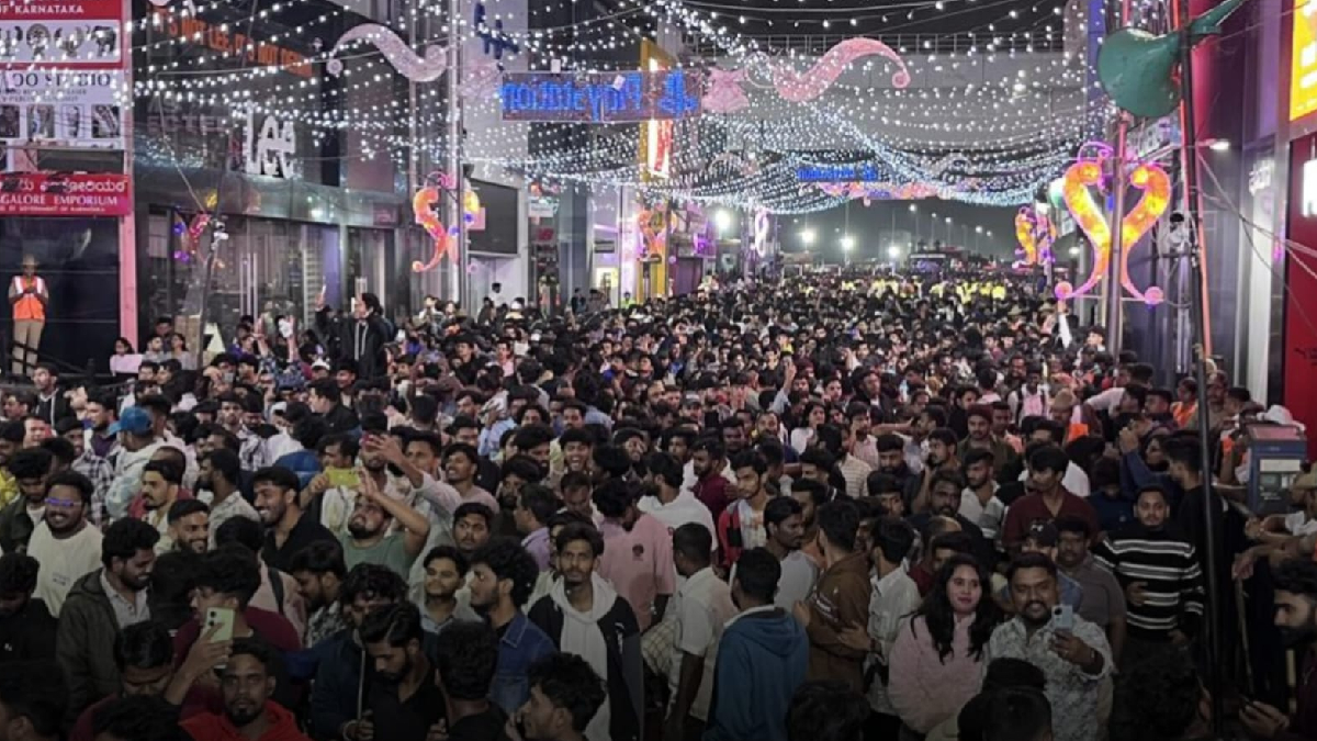 ಹೊಸ ವರ್ಷದ ಸಂಭ್ರಮ: ಸಂಜೆ 6 ರ ನಂತರ ಈ ಪ್ರದೇಶಗಳ ಪ್ರವೇಶಕ್ಕೆ ನಿರ್ಬಂಧ ಹೇರಿದ ಬಿಬಿಎಂಪಿ!!