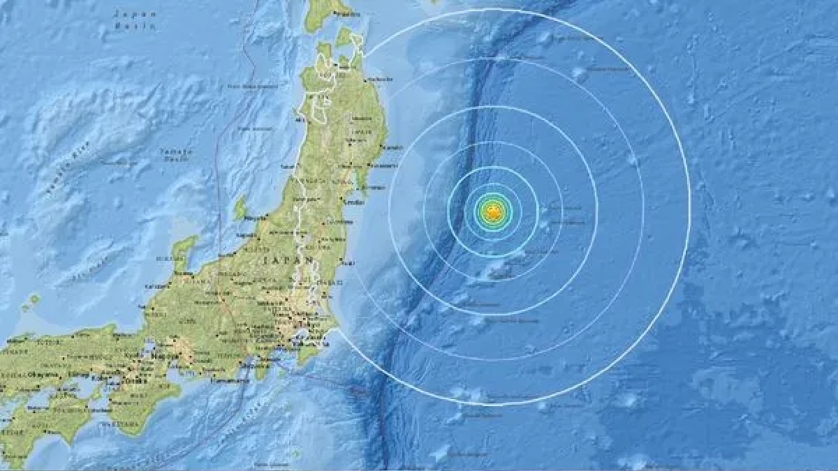 Japan Earthquake: 30 Injured as Magnitude 7.6 Earthquake Shatters Calm in Northern Japan