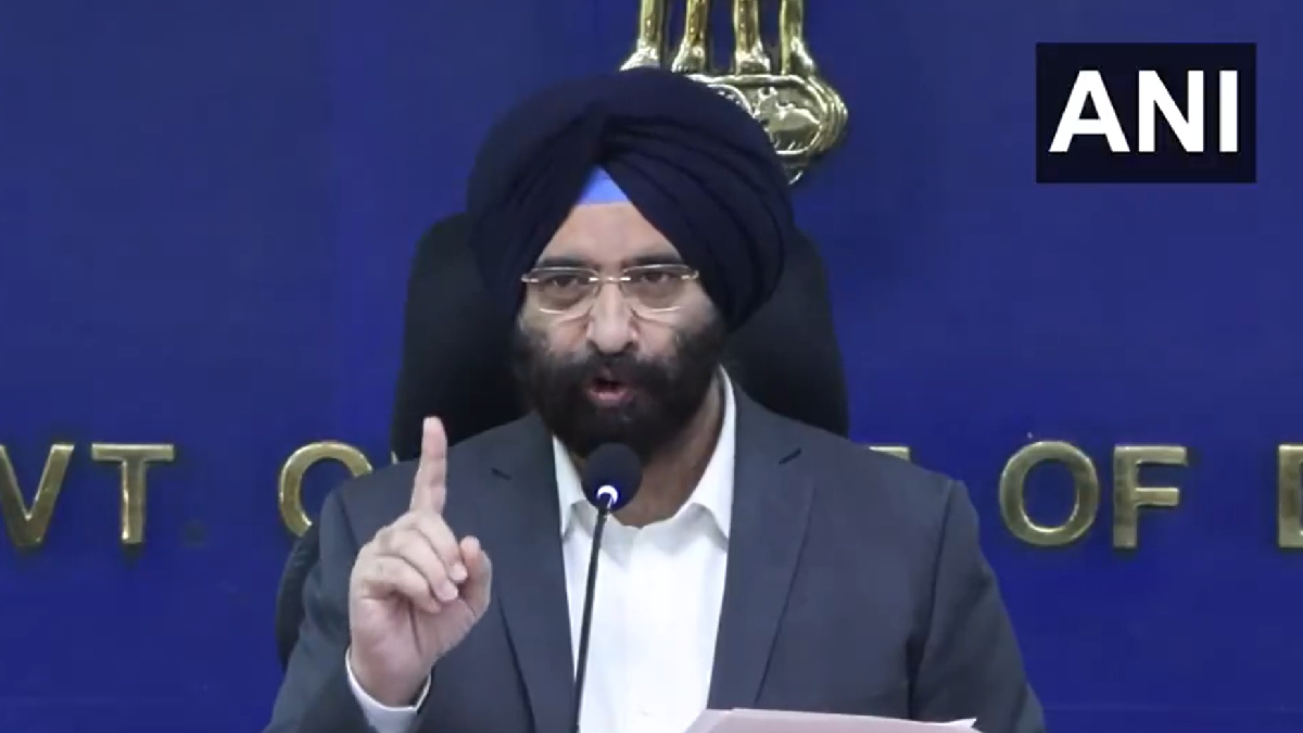 Delhi's 'No PUC, No Fuel' Rule to Fight Severe AQI: Deadline, Fines, and Enforcement Details