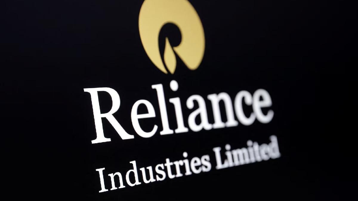 ED Targets Reliance Group: ₹1,120 Crore Assets Seized in Probe