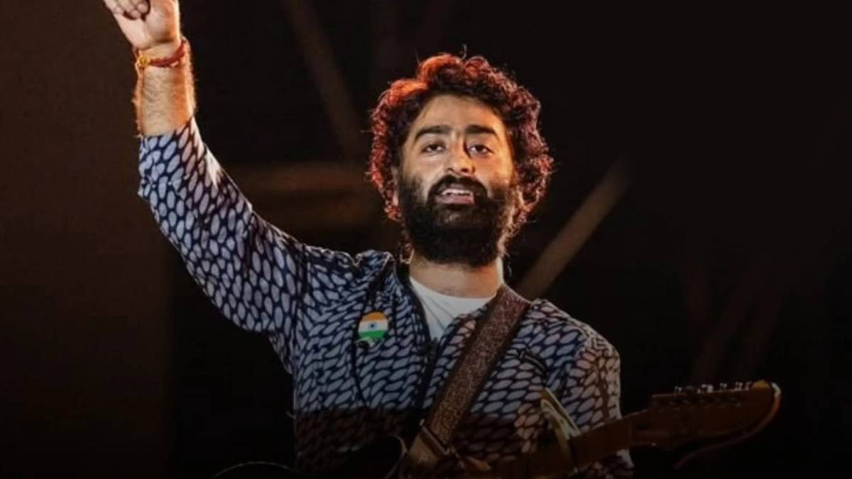 Bollywood Singer Arijit Singh Is set to join politicala Party BJP ?