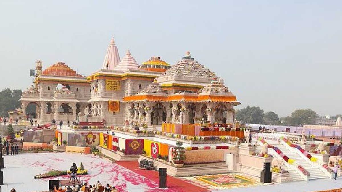 Security Breach at Ayodhya Ram Temple: Man Detained for Offering Namaz Near Southern Parapet