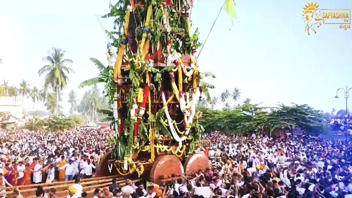 ಬಾದಾಮಿ ಸಮೀಪದ ಬನಶಂಕರಿ ಉತ್ಸವ - ಒಂದು ತಿಂಗಳ ಜಾತ್ರೆಗೆ ಚಾಲನೆ ನೀಡಿದ ಬನಶಂಕರಿ ರಥೋತ್ಸವ