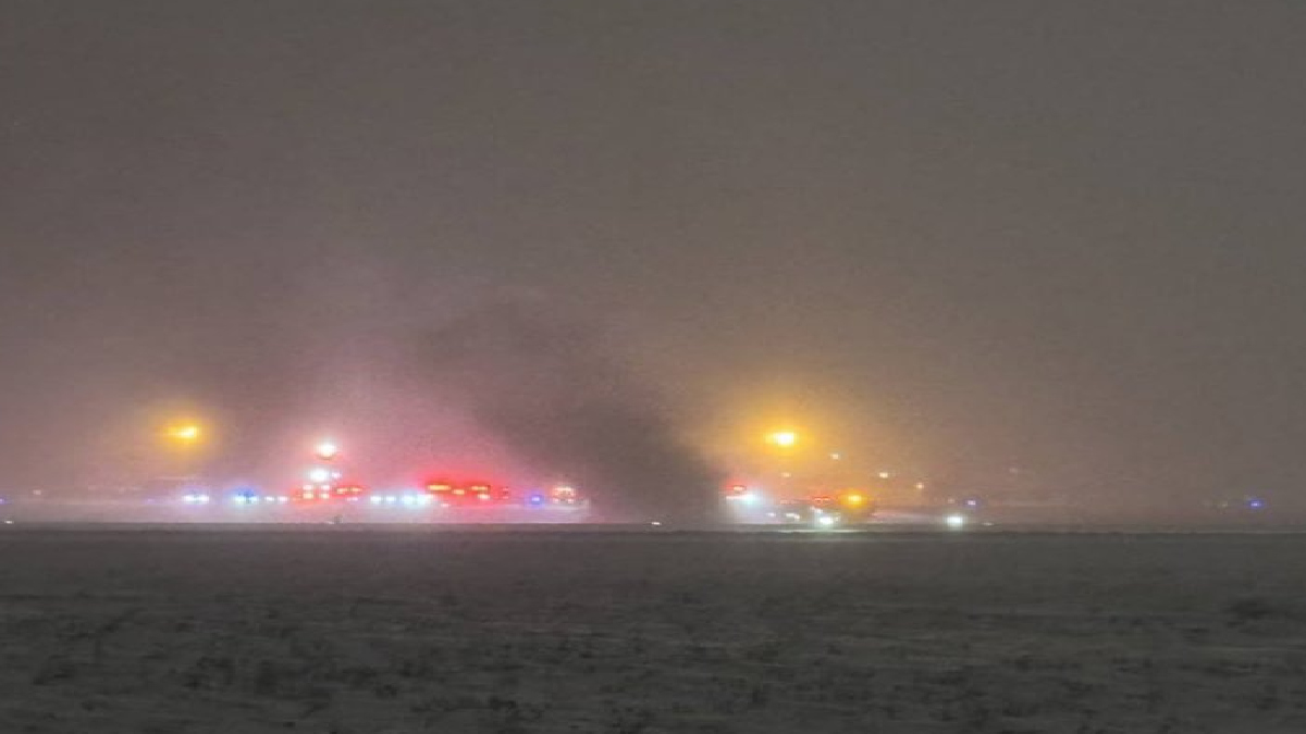 Plane Crash at Bangor Airport: Bombardier Challenger 600 Overturns Amid Brutal Winter Storm