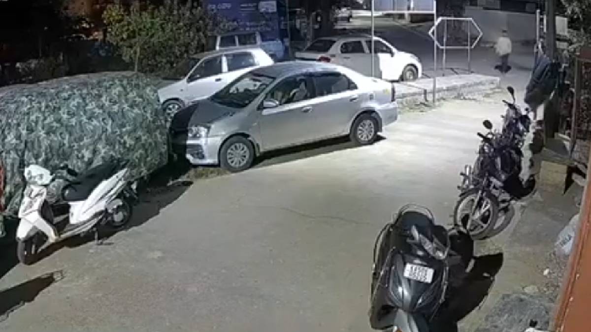 ಮನೆ ಮುಂದೆ ಬೈಕ್ ಪಾರ್ಕ್ ಮಾಡುವ ಮುನ್ನ ಎಚ್ಚರ – ಬೆಂಗಳೂರಿನಲ್ಲಿ ಹೆಚ್ಚಾದ ಕಳ್ಳರ ಹಾವಳಿ!!