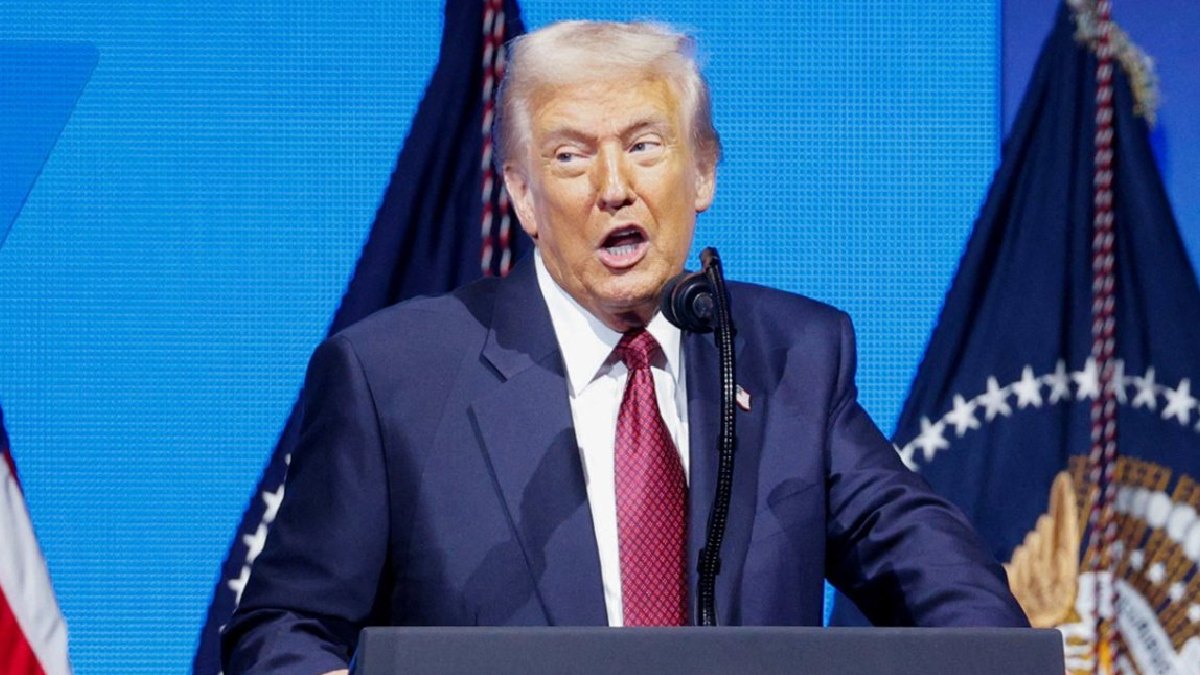 Cash for Sovereignty? Trump Administration Considers $10,000 to $100,000 Payouts to 'Buy' Greenland's Loyalty