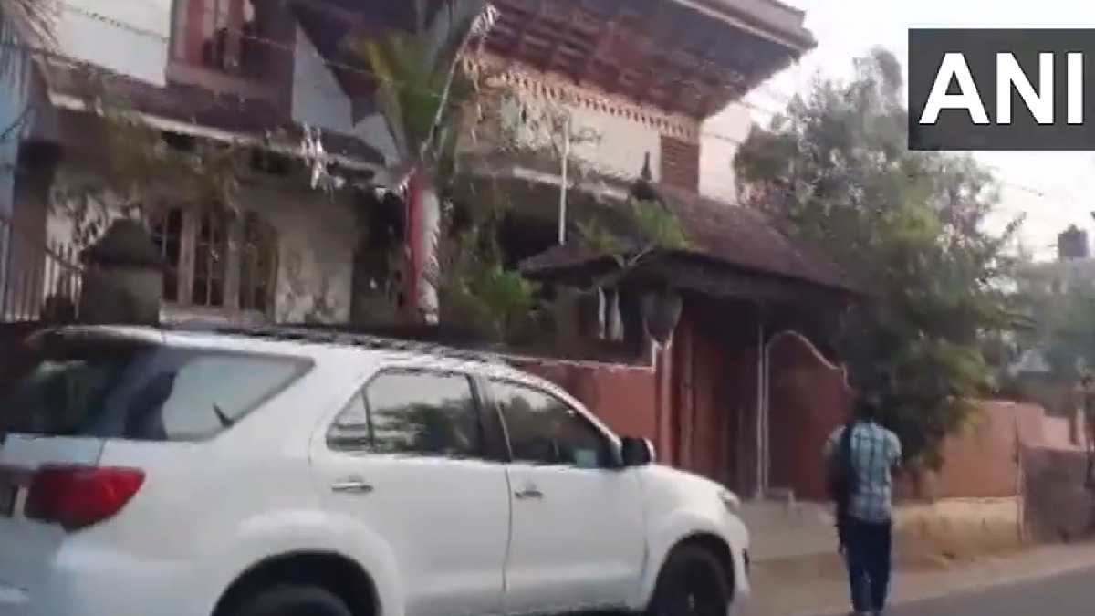 The Enforcement Directorate (ED) is conducting raids at 21 locations across the state in connection with the gold smuggling case. | Photo Credit: ANI