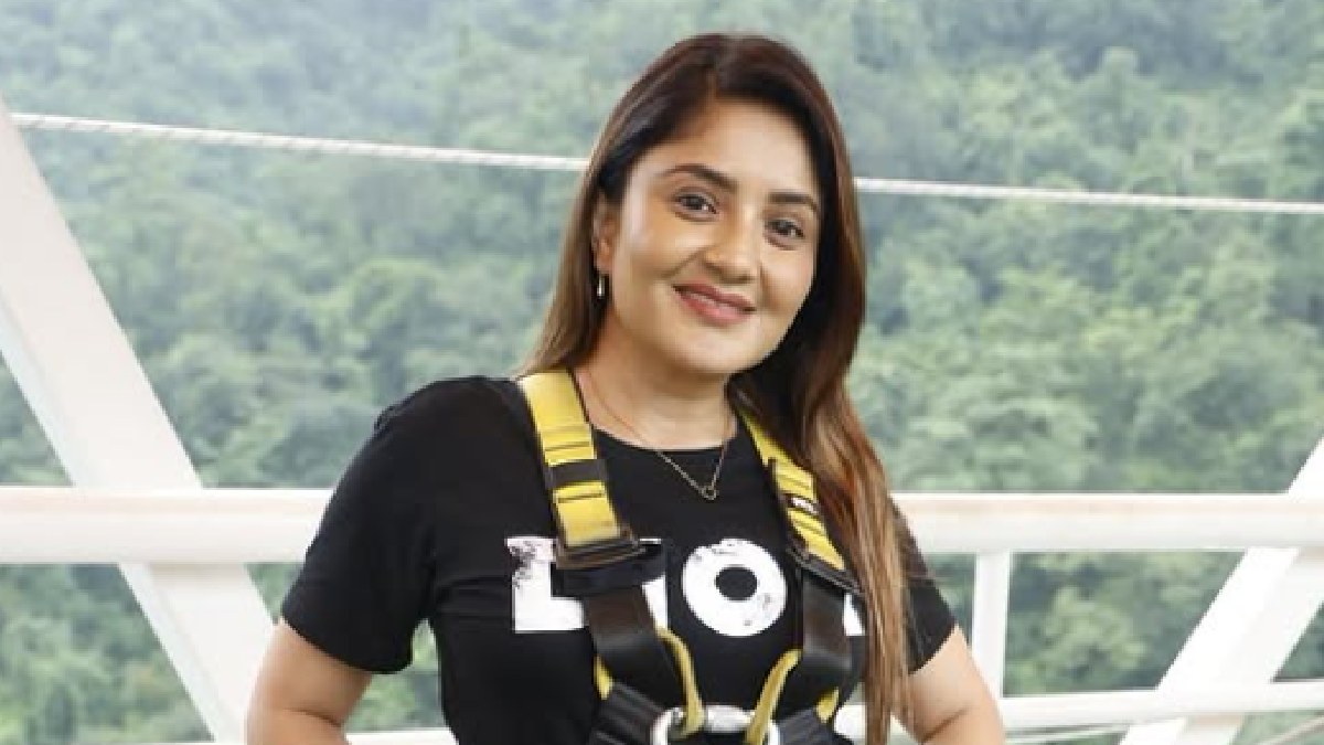 Actress Karunya Ram Files CCB Complaint: Reveals  Sister's Online Betting Additction & Harassment by Loan Sharks