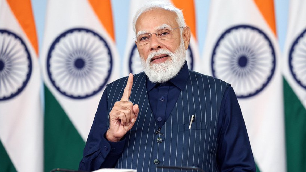 PM Modi Hails NDA’s ‘Reform Express’ as India’s GDP Projected to Surge to 7.4% in FY26