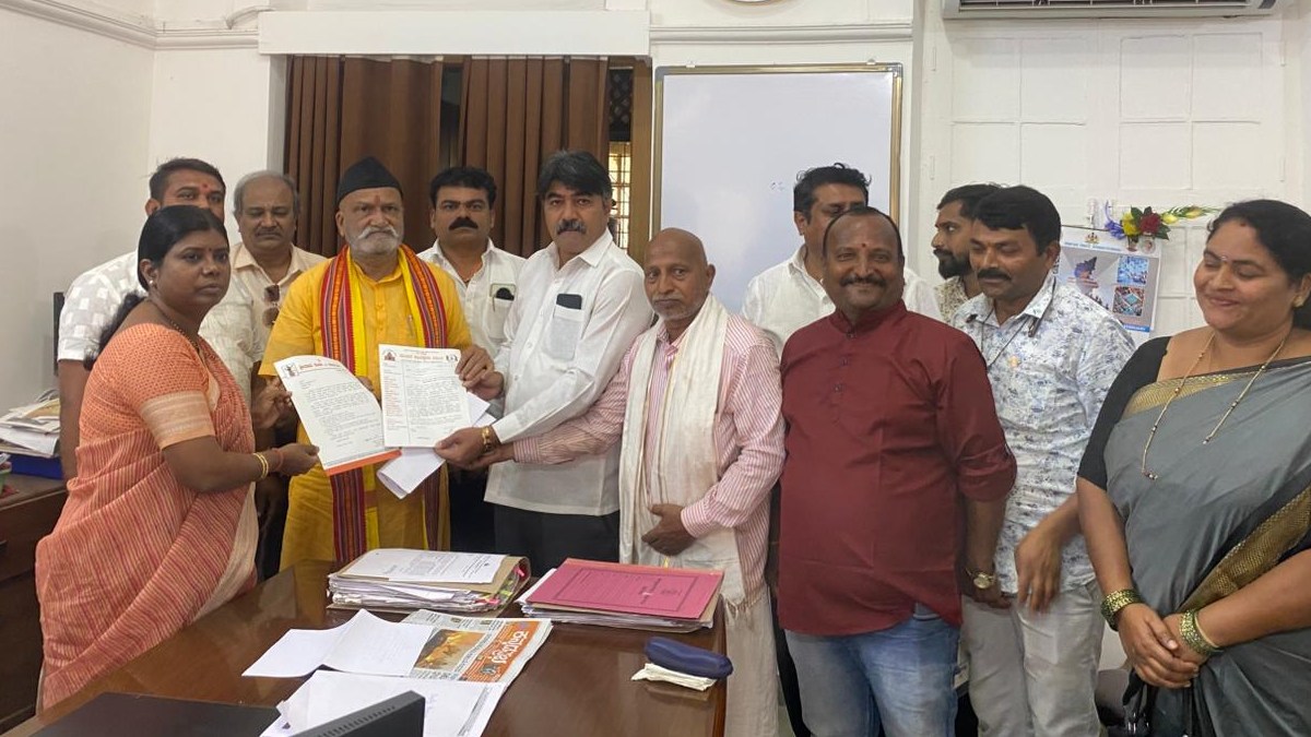 Pramod Muthalik Demands Judicial Probe into Hubballi Shirdi Temple Scam