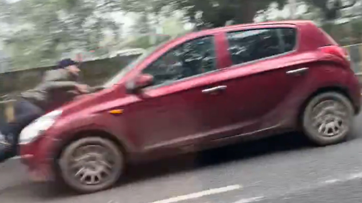 Greater Noida: Traffic Cop Dragged 500m on Car Bonnet; Driver Booked