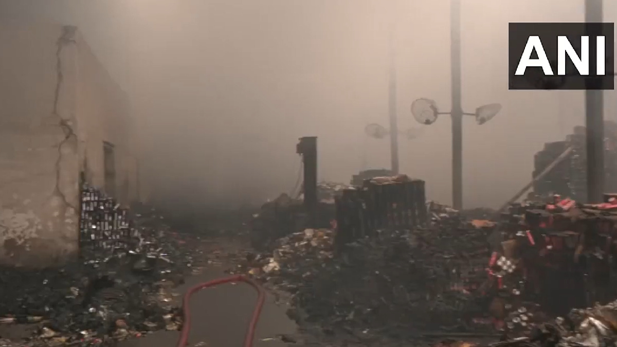 Kolkata Warehouse Tragedy: 8 Confirmed Dead, 16 Still Missing After Massive Blaze