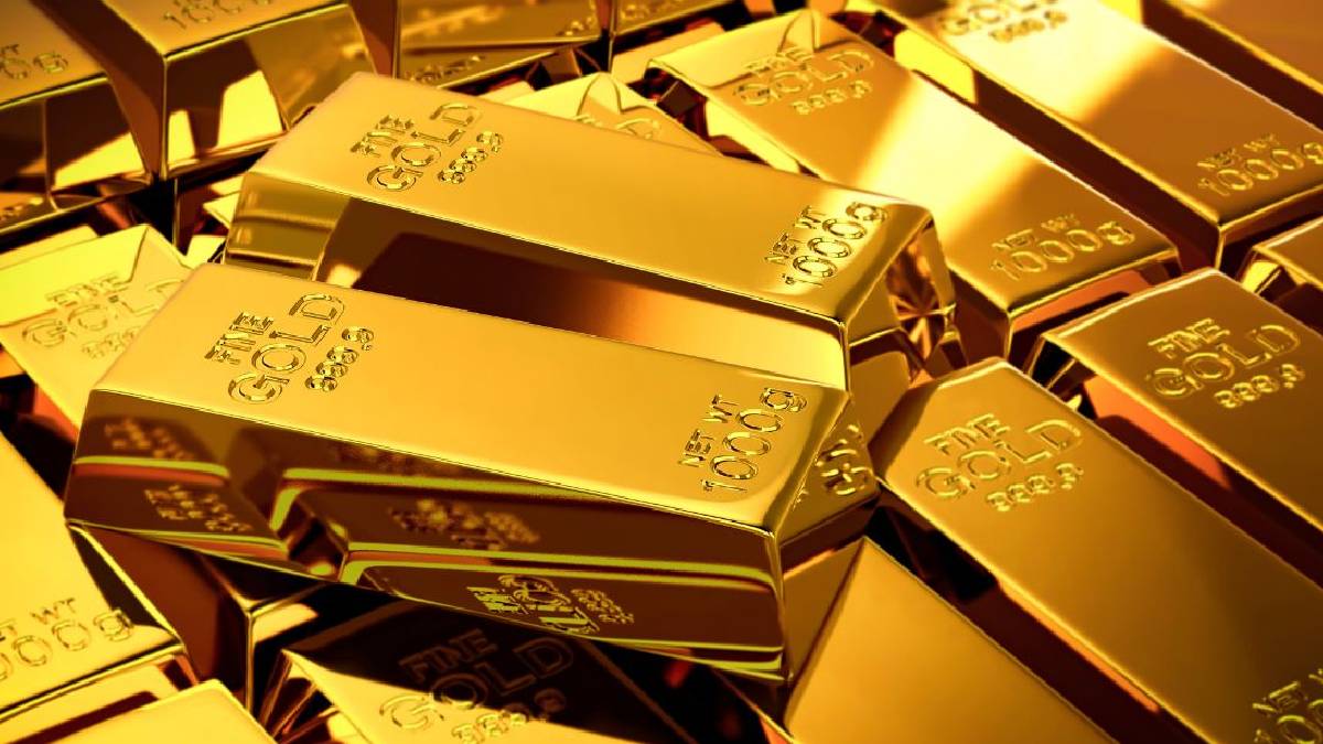 ಚಿನ್ನದ ಮಾರುಕಟ್ಟೆ ಬಾರಿ ಕುಸಿತ - ಹೂಡಿಕೆದಾರರಿಗೆ ಎಚ್ಚರಿಕೆ ನೀಡಿದ ತಜ್ಞರು!!