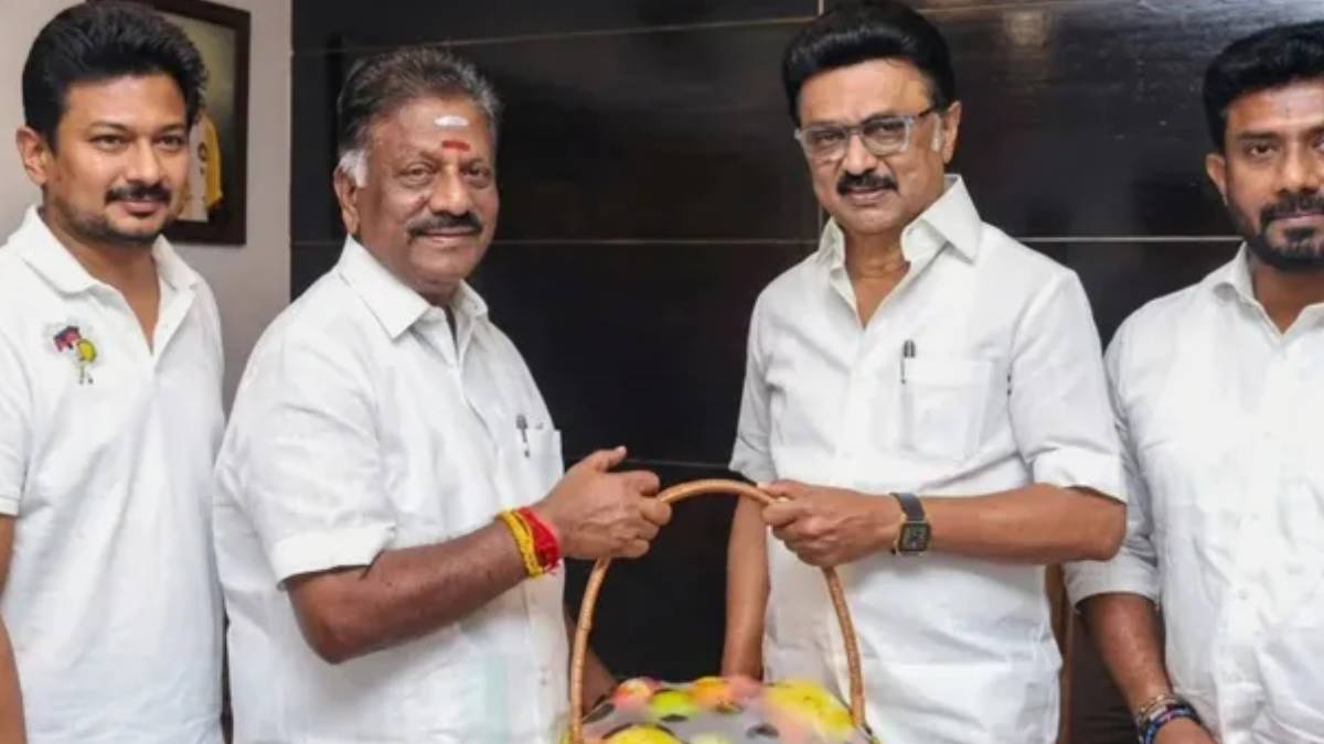 ಚುನಾವಣೆಗೆ ಮುನ್ನ ಮಹತ್ವದ ಟ್ವಿಸ್ಟ್: ಓಪಿಎಸ್ ಡಿಎಂಕೆ ಸೇರ್ಪಡೆ!!