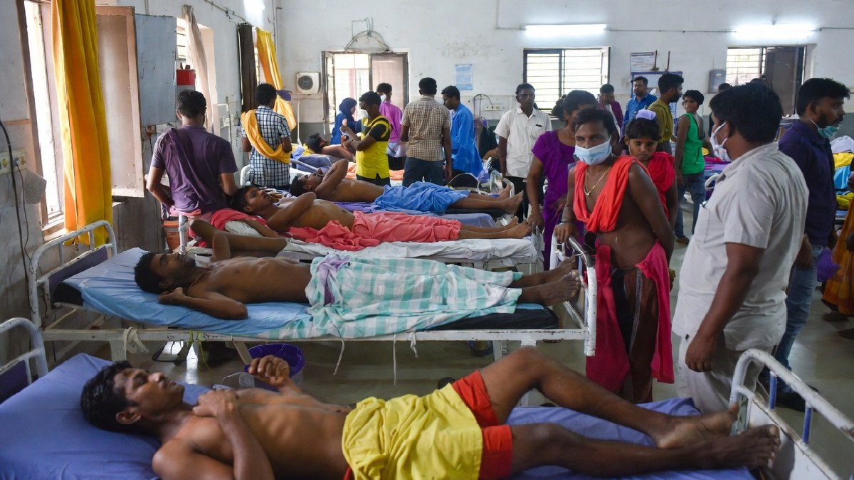 Food Poisoning Crisis in Bihar: 100 Fall Ill After Consuming Prasad in Khagaria