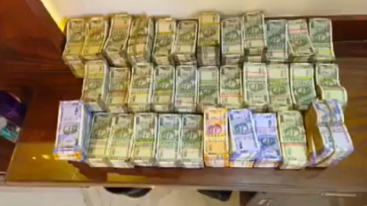 Bengaluru: Lokayukta Raids KREIS Engineer Janardhan: ₹1.7 Crore Cash Seized