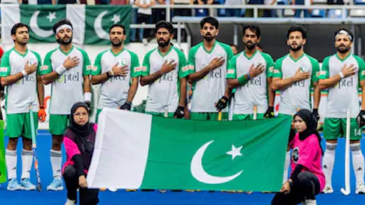 ಪಾಕಿಸ್ತಾನ ಹಾಕಿ ತಂಡಕ್ಕೆ ಅವಮಾನ? ಹೋಟೆಲ್ ಬಿಲ್ ಕಟ್ಟಲಾಗದೆ ನಡುಬೀದಿಯಲ್ಲಿ ನಿಂತ ಆಟಗಾರರು!!