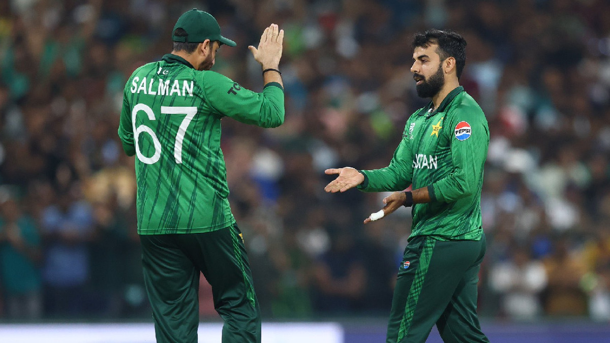 T20 World Cup 2026: Pakistan Leapfrogs India to Claim Top Spot in Group A Standings