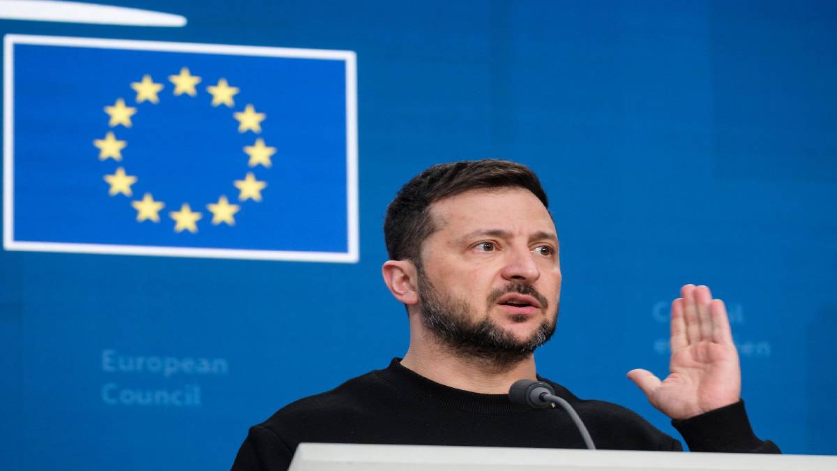 US Pushes for Peace Talks as Zelensky Says War Must End Soon