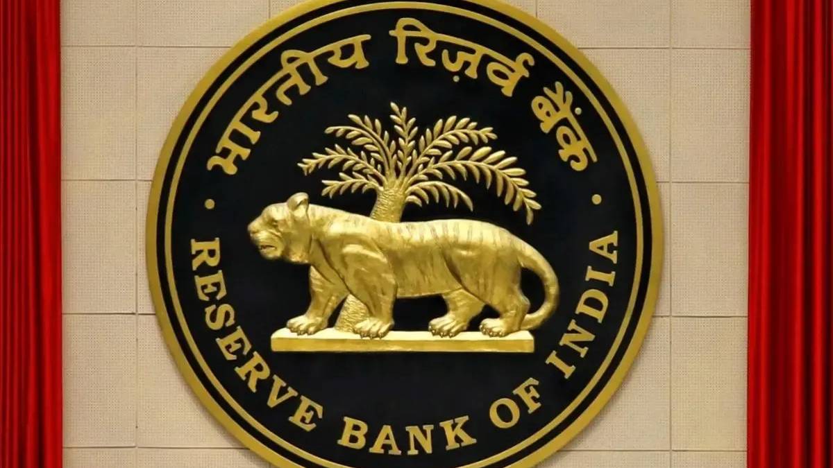 Government Cracks Down on Bank Mis-Selling: RBI to Enforce Full Refunds from July 1