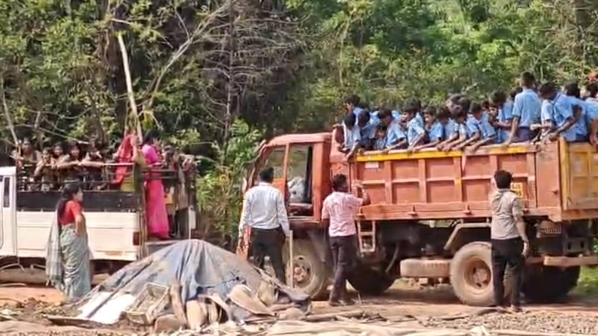 ಪ್ರವಾಸಕ್ಕೆಂದು ಟಿಪ್ಪರ್ ನಲ್ಲಿಯೇ ಮಕ್ಕಳನ್ನು ಹತ್ತಿಸಿದ ಘಟನೆ - ವಿವಾದ ಹುಟ್ಟುಹಾಕಿದ ಪ್ರಯಾಣ!!