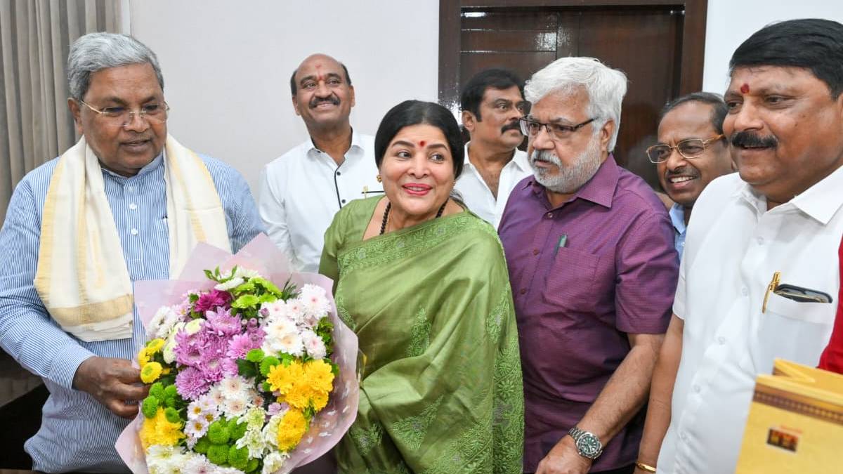 ಕನ್ನಡ ಚಲನಚಿತ್ರ ವಾಣಿಜ್ಯ ಮಂಡಳಿಯ ನೂತನ ಅಧ್ಯಕ್ಷೆಯಾಗಿ ಜಯಮಾಲಾ ನೇಮಕ - ಶ್ಲಾಘಿಸಿದ ಸಿಎಂ!!