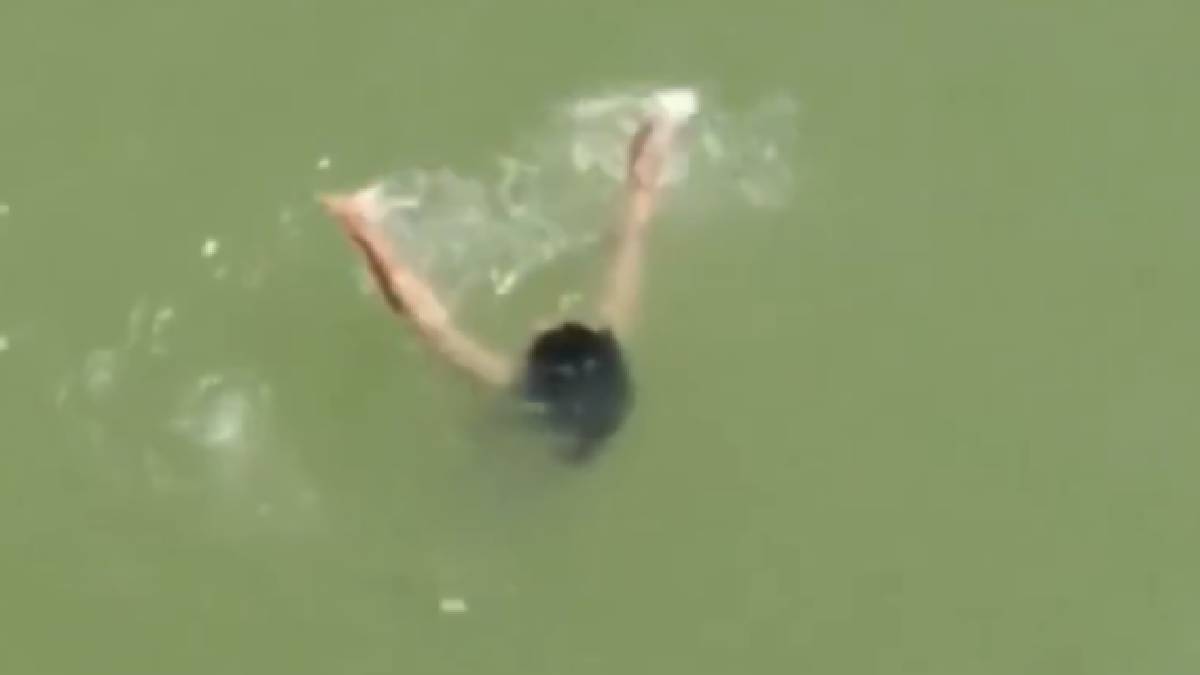 Valentine Weekend Drama: Girl Jumps into Saryu River, Boatmen Save Her Life