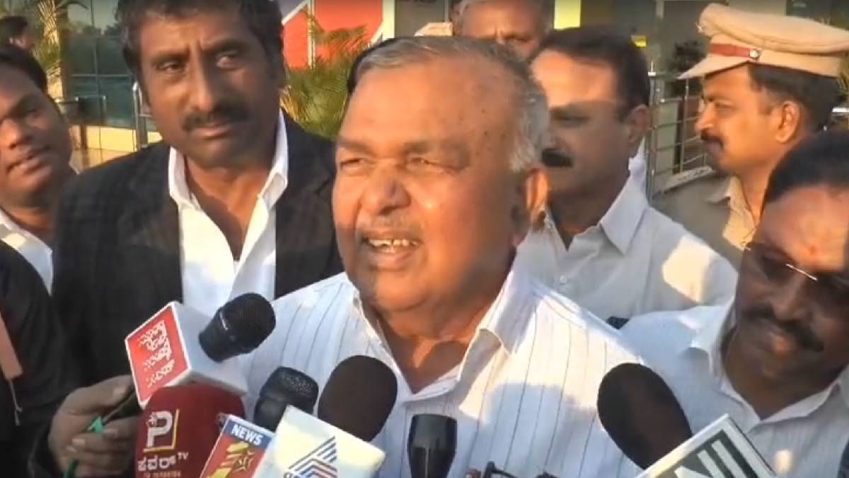 ಆಸೆ ಪಟ್ಟರೆ ಎಲ್ಲಾ ಸಿಕ್ಕಿಬಿಡುತ್ತಾ - ಸಿಎಂ ಪಟ್ಟದ ಕನಸಿನ ಬಗ್ಗೆ ರಾಮಲಿಂಗಾರೆಡ್ಡಿ ಮುಕ್ತ ಮಾತು!!