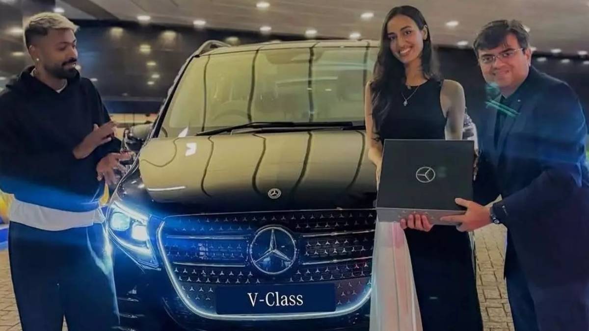 ಹಾರ್ದಿಕ್ ಪಾಂಡ್ಯ ಲವ್ ಸ್ಟೋರಿ ನೆಕ್ಸ್ಟ್ ಲೆವೆಲ್ - ಪ್ರೇಯಸಿಗೆ 1.7 ಕೋಟಿಯ ಕಾರು ಗಿಫ್ಟ್ ನೀಡಿದ ಮುಂಬೈ ನಾಯಕ!!