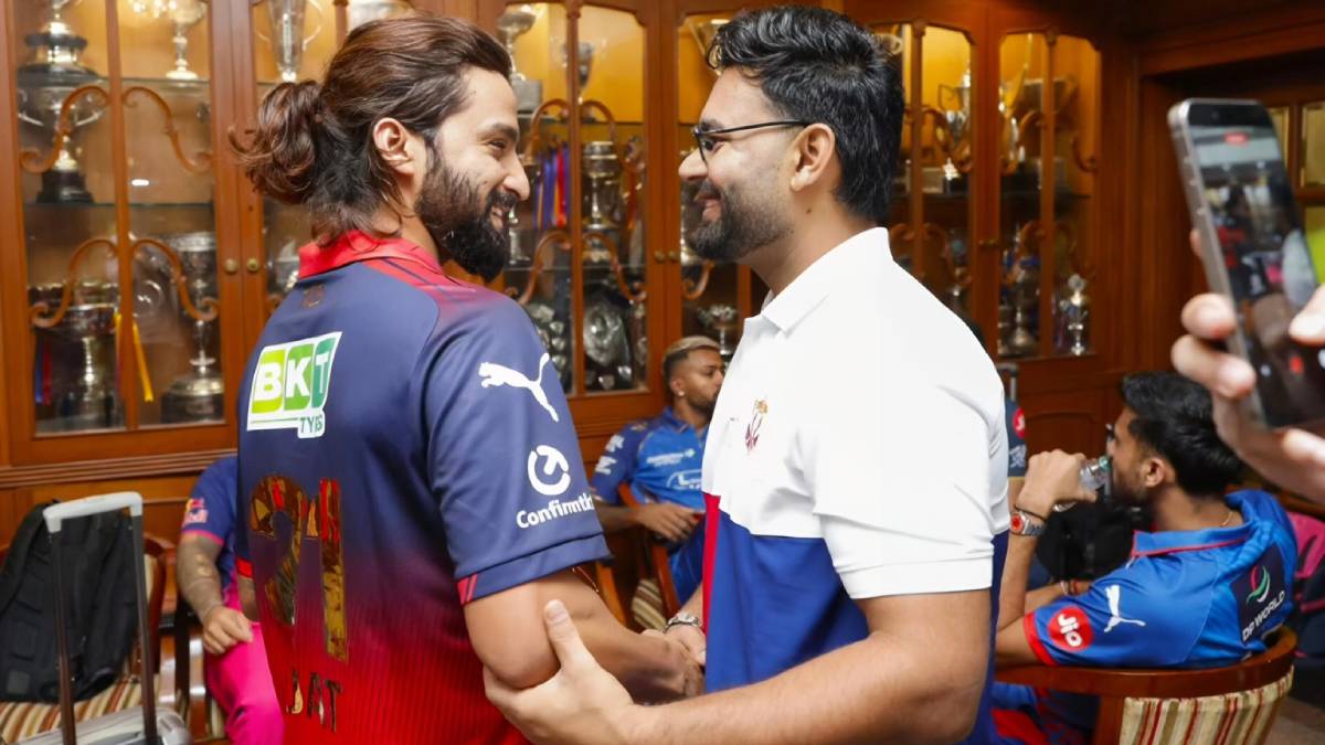 RCB ಡ್ರೆಸ್ಸಿಂಗ್‌ ರೂಮ್‌ನಲ್ಲಿ ರಿಷಭ್‌ ಪಂತ್‌ ಪ್ರತ್ಯಕ್ಷ - ಬೆಂಗಳೂರಿಗೆ ಲಕ್ನೋ ನಾಯಕ ದಿಢೀರ್ ಬಂದಿದ್ದೇಕೆ? ಇಲ್ಲಿದೆ ಅಸಲಿ ವಿಷಯ!!