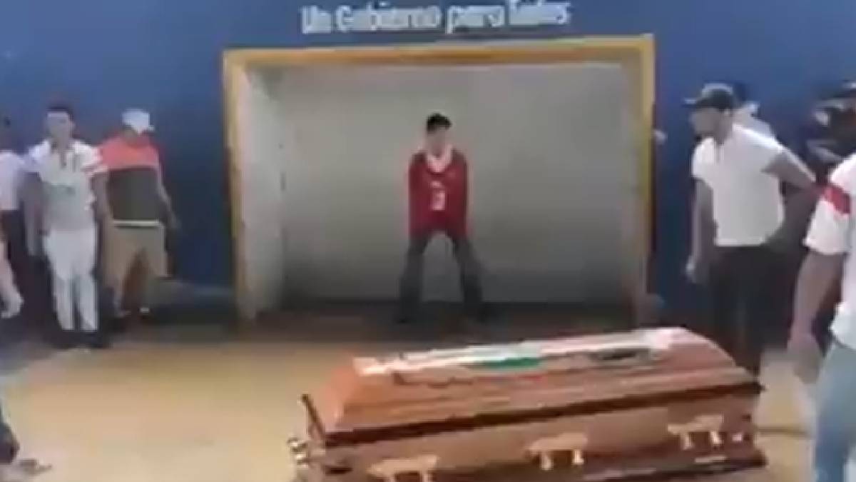 16-Year-Old Murdered Boy Honored by Friends Who Help Him Score One Last Goal