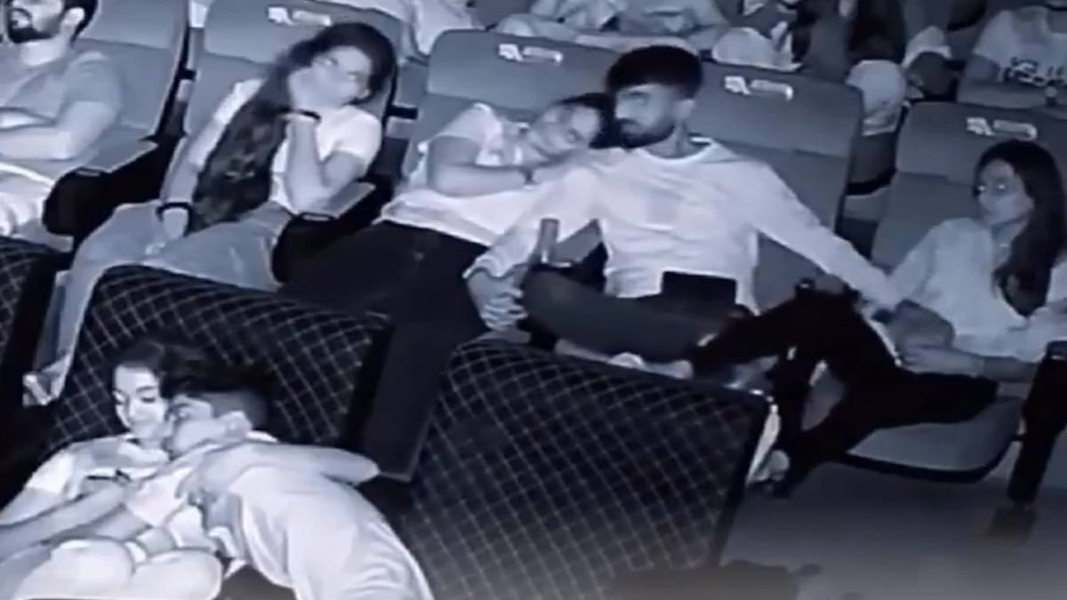 ಇಬ್ಬರು ಹುಡುಗಿಯರ ಜೊತೆ ಚಿತ್ರಮಂದಿರದಲ್ಲೇ ಅಸಭ್ಯ ವರ್ತನೆ ತೋರಿದ ಯುವಕ - ಇದು ಓಯೋ ರೂಮ್ ಎಂದ ನೆಟ್ಟಿಗರು!!