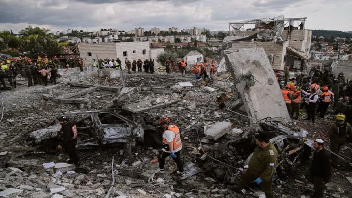 Iranian Missile Strike on Beit Shemesh: 10 Killed, 20 Injured