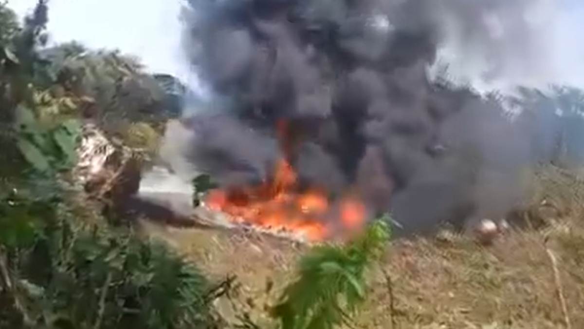 Colombian Military Transport Plane Crashes Near Puerto Leguizamo; 110 Feared Dead