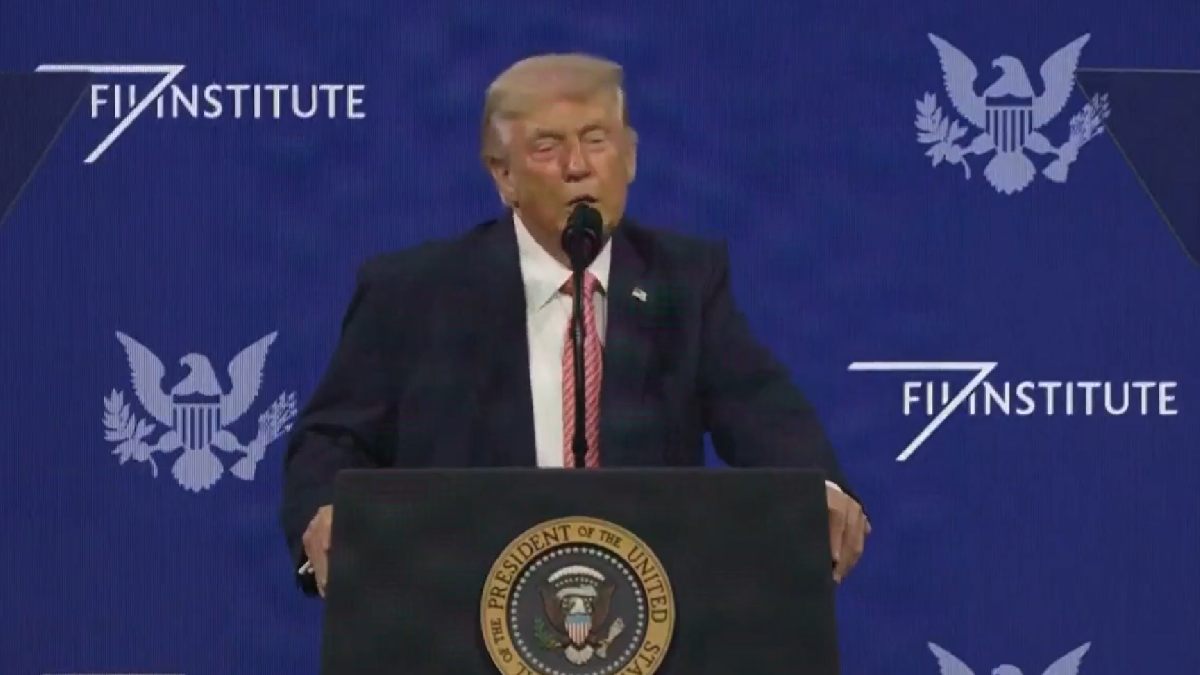 Trump Says ‘Strait of Trump’ Instead of Hormuz, Viral Moment Sparks Reactions