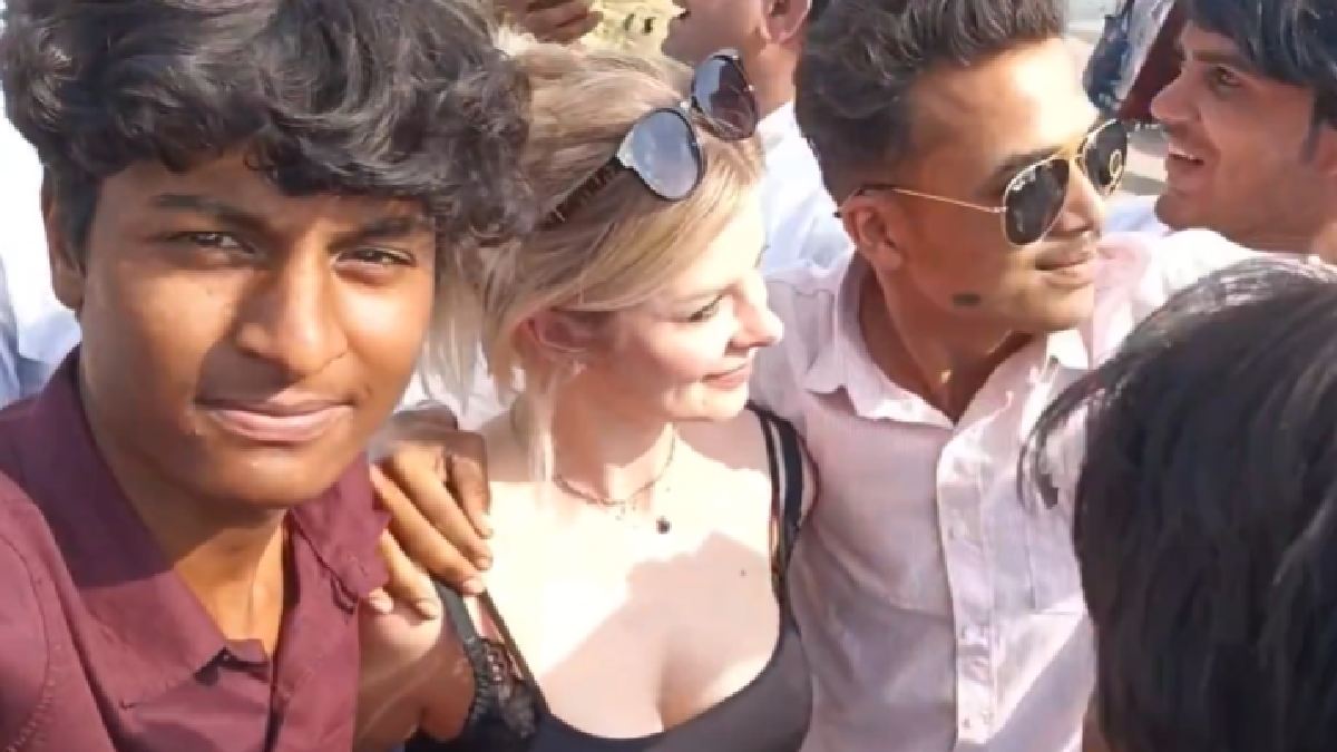 Foreign Tourist Harassed Near Jal Mahal in Jaipur Sparks National Outrage