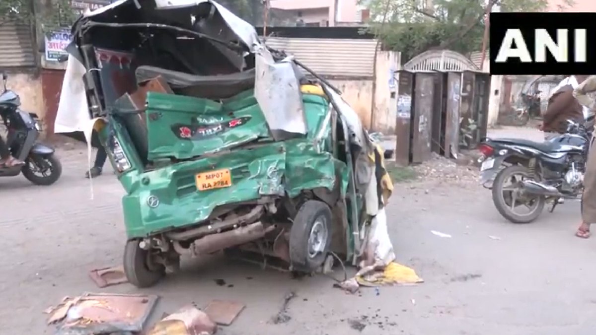 Gwalior Accident: 5 Dead, 4 Injured After Speeding Scorpio Hits Auto