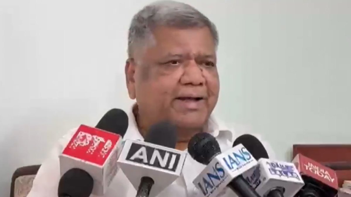 Jagadish Shettar’s Hindi vs English Remark Sparks Debate in Karnataka