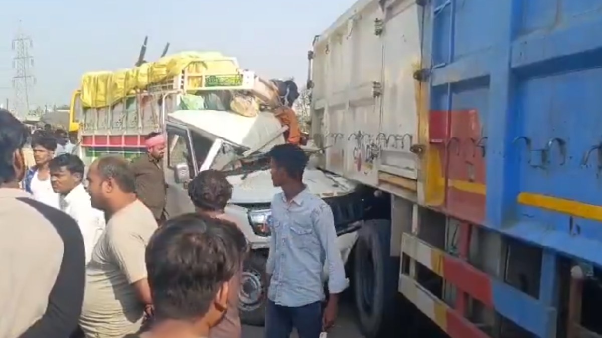 Uttar Pradesh: 8 Killed in Truck-Trailer Crash In Kaushambi; Ex Gratia Announced for Victims