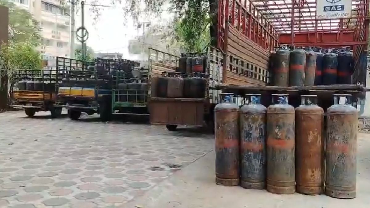 Hyderabad Police Bust LPG Cylinder Hoarding Racket at Banjara Hills Graveyard