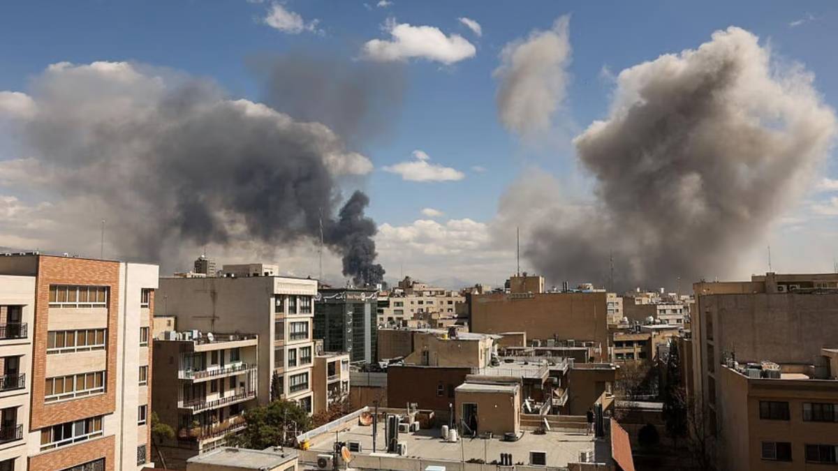 ಅರಬ್ ರಾಷ್ಟ್ರಗಳಲ್ಲಿ 92 ಕನ್ನಡಿಗರು ಸಂಕಷ್ಟ - ರಕ್ಷಣಾ ಕಾರ್ಯಾಚರಣೆಗೆ ಕೇಂದ್ರಕ್ಕೆ ರಾಜ್ಯದ ತುರ್ತು ಪತ್ರ!!