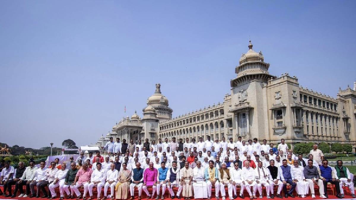 ರಾಜಕೀಯ ಅಂಗಳದಲ್ಲಿ ಫೋಟೋ ಸಂಚಲನ - ಶಾಸಕರ ಫೋಟೋ ಶೂಟ್‌ನಿಂದ ಶುರುವಾಯ್ತು ಹೊಸ ಲೆಕ್ಕಾಚಾರಗಳು!!