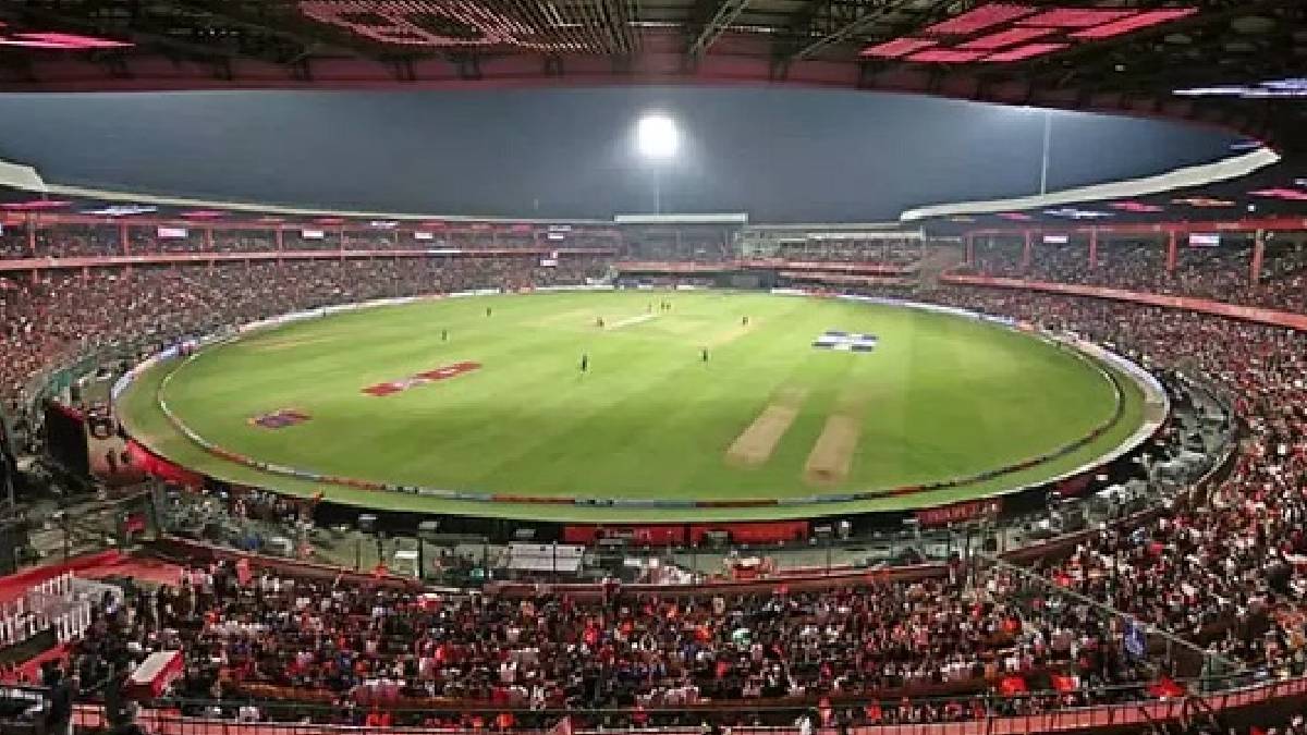 ಚಿನ್ನಸ್ವಾಮಿ ಸ್ಟೇಡಿಯಂನಲ್ಲಿ ಹೈದರಾಬಾದ್ ವಿರುದ್ಧ RCB ಕಾದಾಟ: ಗೆಲುವಿನ ಲೆಕ್ಕಾಚಾರ ಬದಲಿಸುತ್ತಾ ಹೊಸ ರೂಲ್ಸ್?