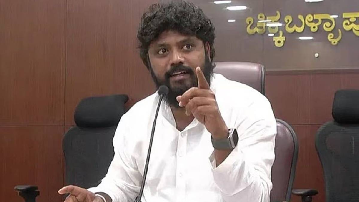 'ಅಹಿಂದ' ಅವಮಾನ ಸಹಿಸಲ್ಲ - ಬಿಜೆಪಿ ವಿರುದ್ಧ ತೊಡೆತಟ್ಟಿದ ಶಾಸಕ ಪ್ರದೀಪ್ ಈಶ್ವರ್!!